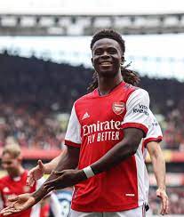 Bukayo Saka wil graag voor Arsenal blijven spelen